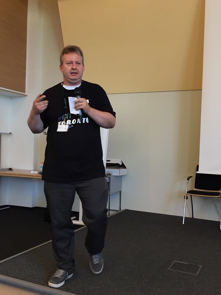 Zsu_T_Varga's tweet photo. We want startups @grants4apps in Toronto that change and even disrupt the Canadian #healthcare system @JohnSmid_1 https://t.co/Zime7vwtm3