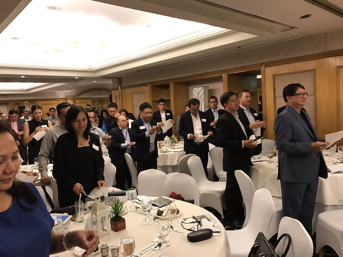 DSAPcomms's tweet photo. #DSAP members participating in the workshop of @MNM_Training to illustrate importance of communication at the 2nd GMM. #DirectSelling https://t.co/FioraYnsnv