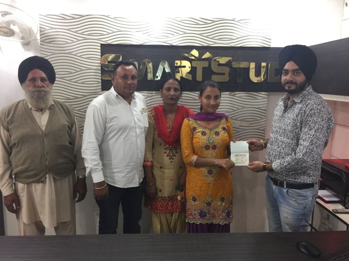 SmartStudy3's tweet image. Canada Visa approval
#Jasmeet_Kaur got #Canada_Study_Visa within #20 days with 6 bands of Centennial college .2015 pass out with humanities.