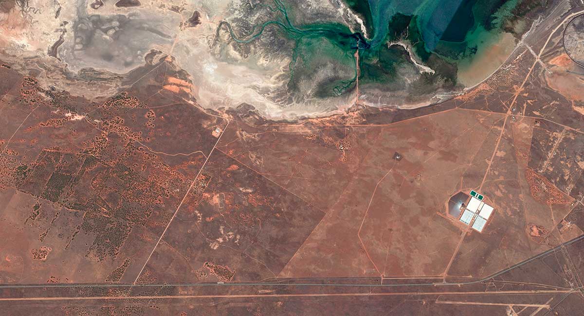 The Future Of Australian Farming: How We're Growing Food In The Desert. ow.ly/AJ4Y30d0lcL