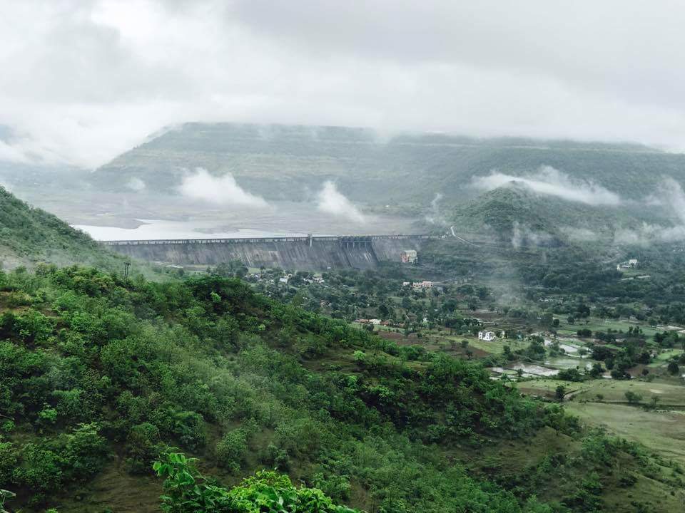 PuneriSpeaks's tweet photo. Dhimbe Dam , Bhimashankar Road ! ππ»
#Pune #exploringpune #PuneRains #monsoon https://t.co/l8mXlmlakd