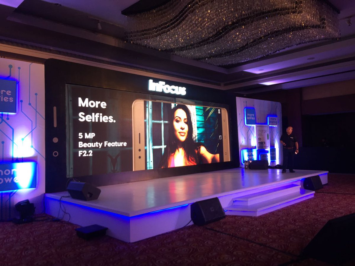 peeceeliciouss's tweet image. Click good selfies with beauty feature with #InFocusTurbo5 's 5MP camera @InFocus_IN
