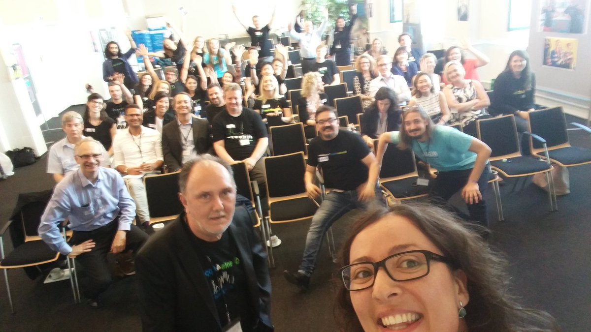 IsaLopzGuerrero's tweet photo. Family selfie from the stage!!! #DreamTeam #G4A #G4Abcn cc @grants4apps https://t.co/7i3qkFS5Bf