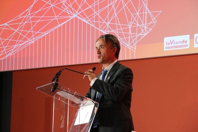 culture_viande's tweet photo. @Inra_France appelle la filière viande à anticiper les attentes sociétales plutôt que de les subir" @PhMauguin #ConvINTERBEV https://t.co/hgncKBquLE