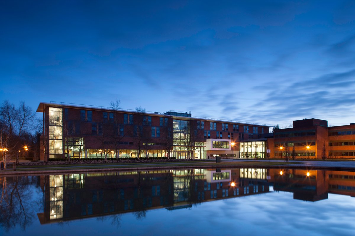 UL_Research's tweet image. #ResearchImpact @TheAAie &amp;amp; @UL to #research implications of new #ConnectedCarTechnology Read more here goo.gl/Zy2u4Y #Horizon2020