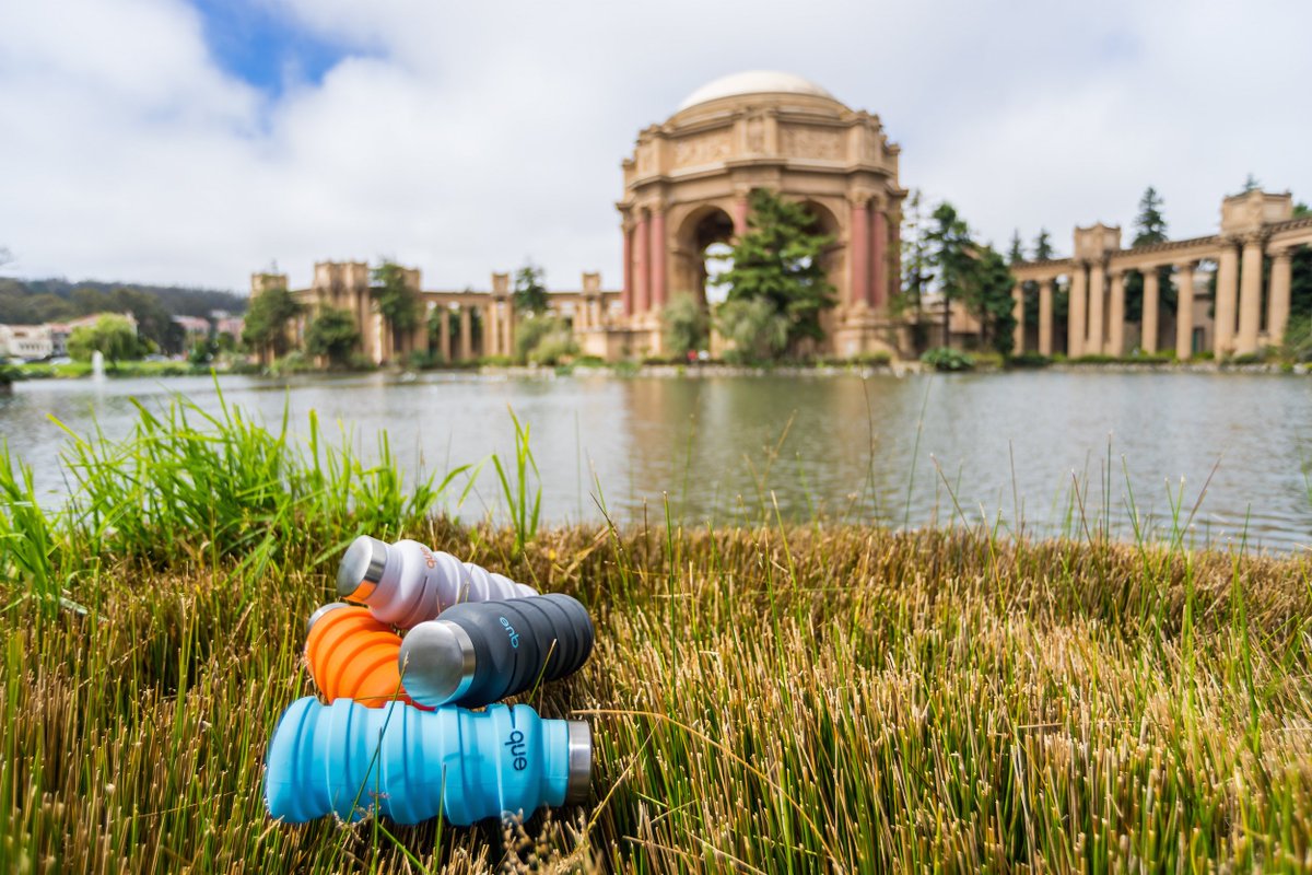 queBottle tweet media