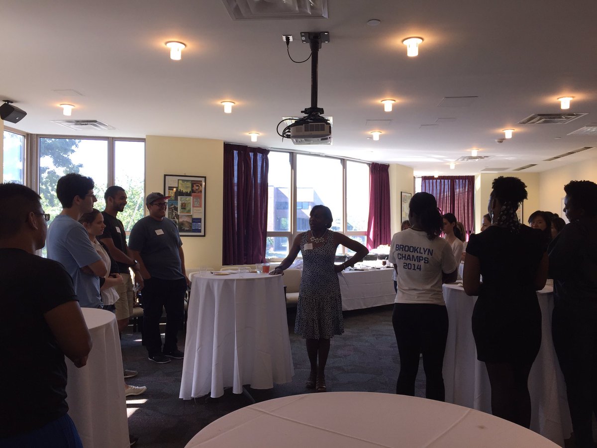 CIEStonyBrook's tweet photo. The incomparable @AlfredaJames3 from @SBUCareerCenter teaches summer research students how to network like a pro! 😎 https://t.co/XdT6a9OavI