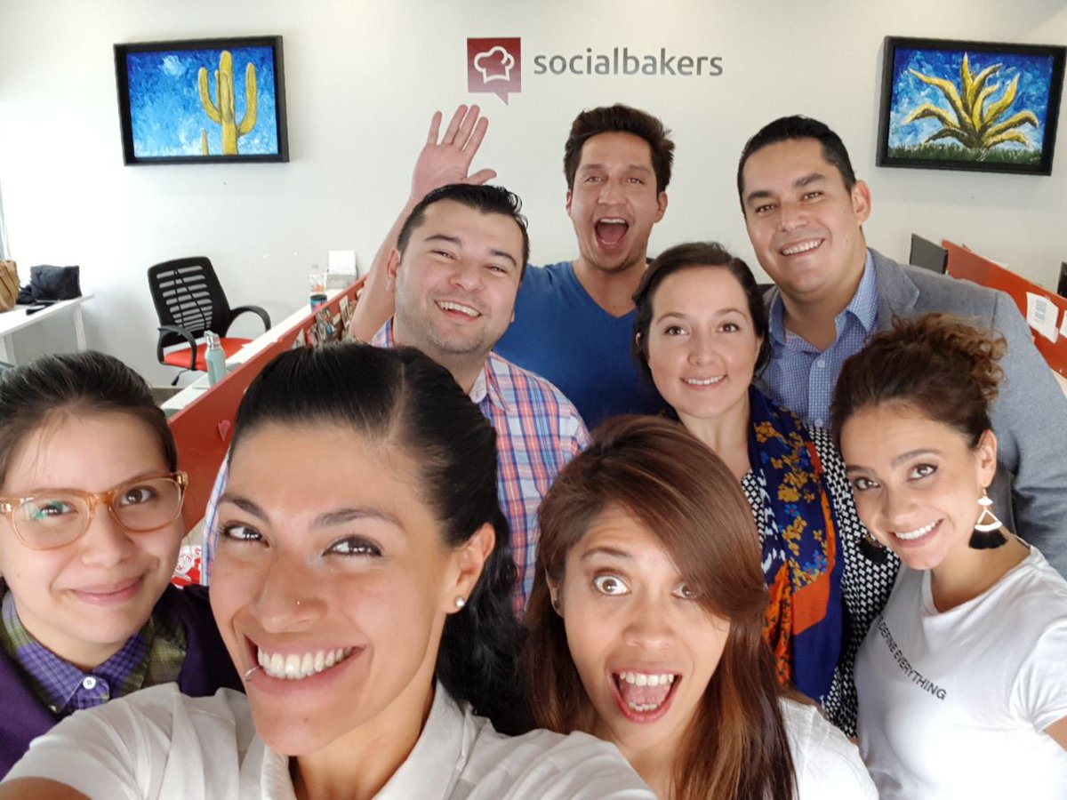 SocialbakersLA's tweet photo. Hoy nos vino a visitar @EitanBenezra para un workshop de digital, ¡queremos invitados así de cool todos los días! https://t.co/ETCFJzFIpW
