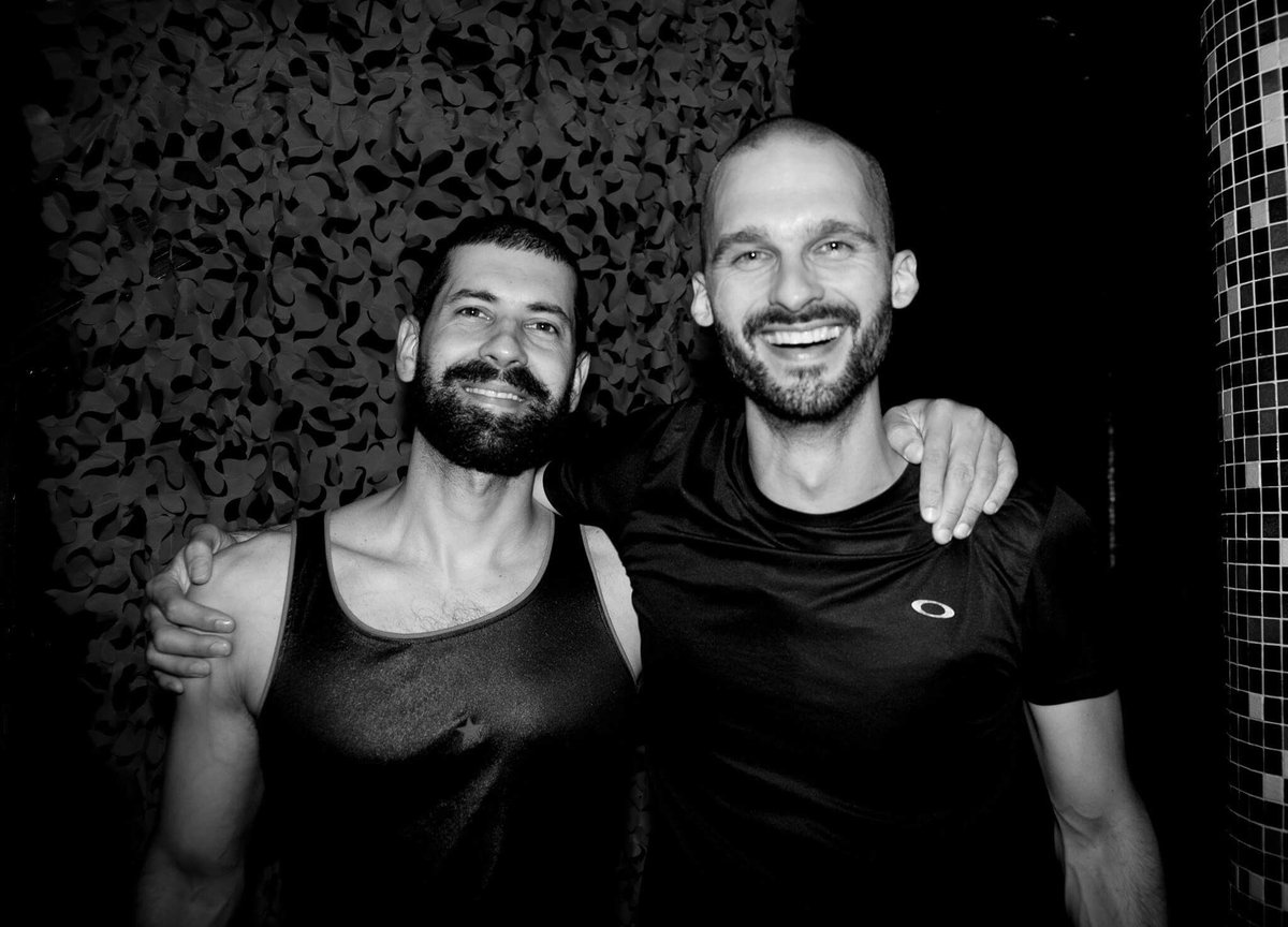 BLOWDUBLIN2's tweet photo. Some Boys of B:LOW® @BLOWDUBLIN2 @GCNmag @DublinNightsOut @GaybrhoodDublin @turksheaddublin https://t.co/644VcqKKnf