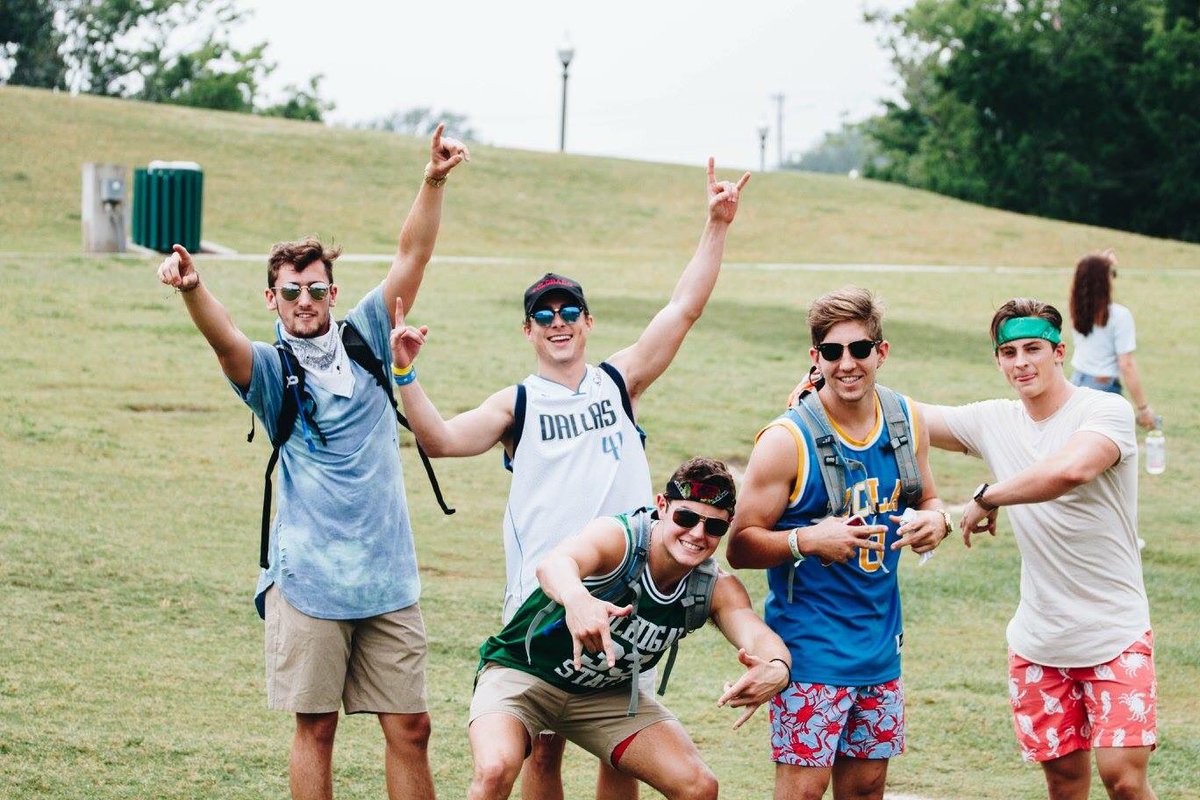 revfestAM's tweet image. Tag the crew you wanna take to Rev Fest 2018!