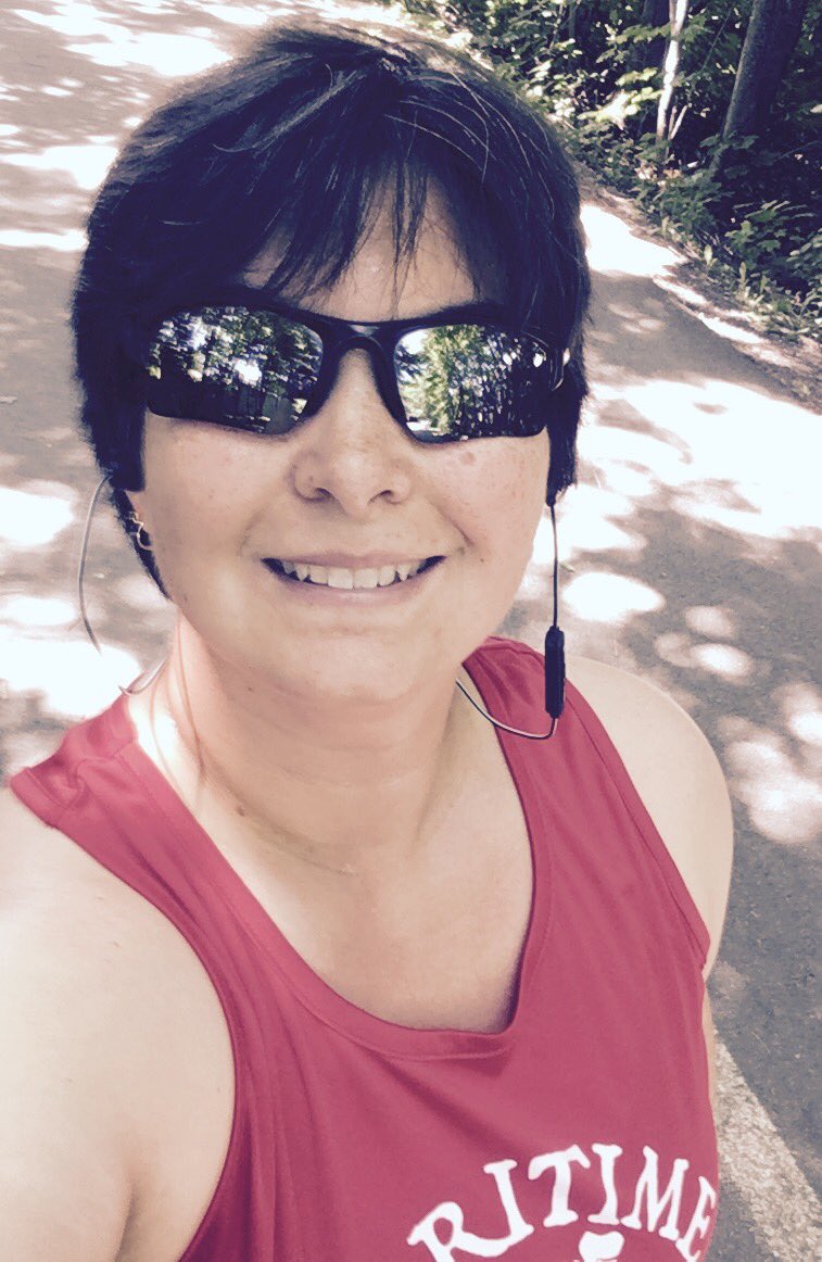 kendie81's tweet photo. Noon hour 5k thesis writing break run #5/31 #RunJuly #PirateTrainig https://t.co/9vcFIf1jDb