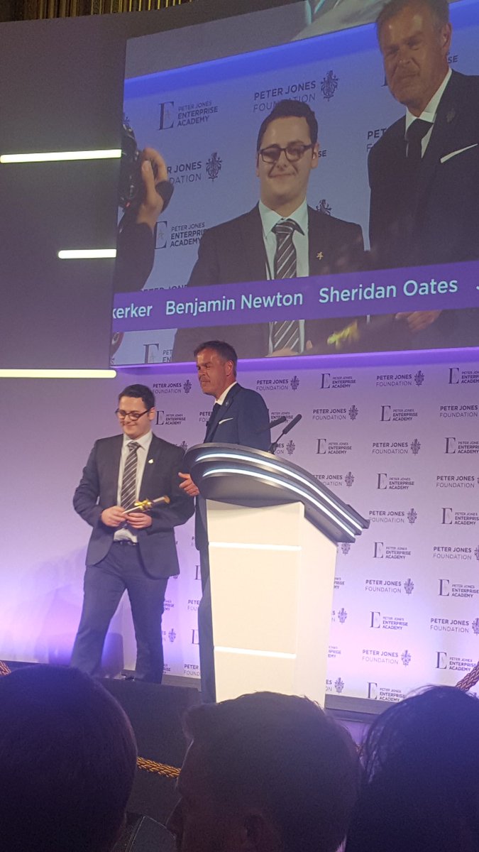 68Rina's tweet photo. Another fantastic #PJEAgrad. Well done all students on their awards from @PJEA_org. It was a pleasure to see @TheDukeOfYork .#inspiration https://t.co/fd4ICd4Tb3