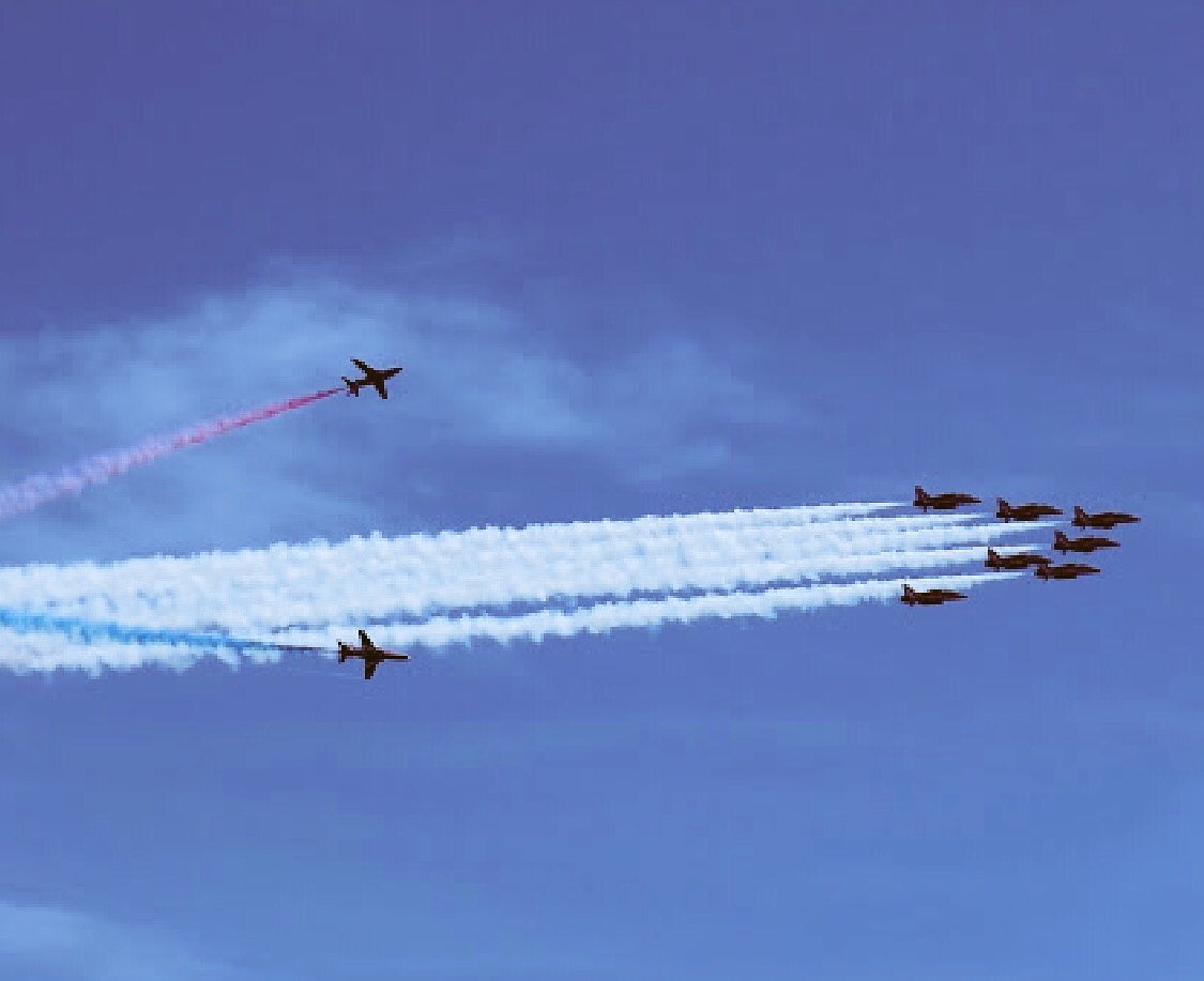 Red Arrows #swanseairshow