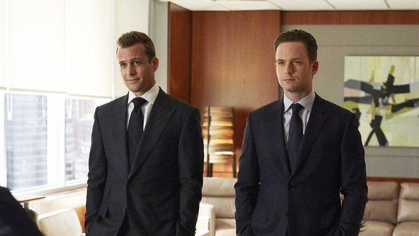 suits_brasil's tweet photo. A Netflix adquiriu os direitos de Suits e exibirá os novos episódios semanalmente! 😍❤ https://t.co/Ilxf8xKWg9