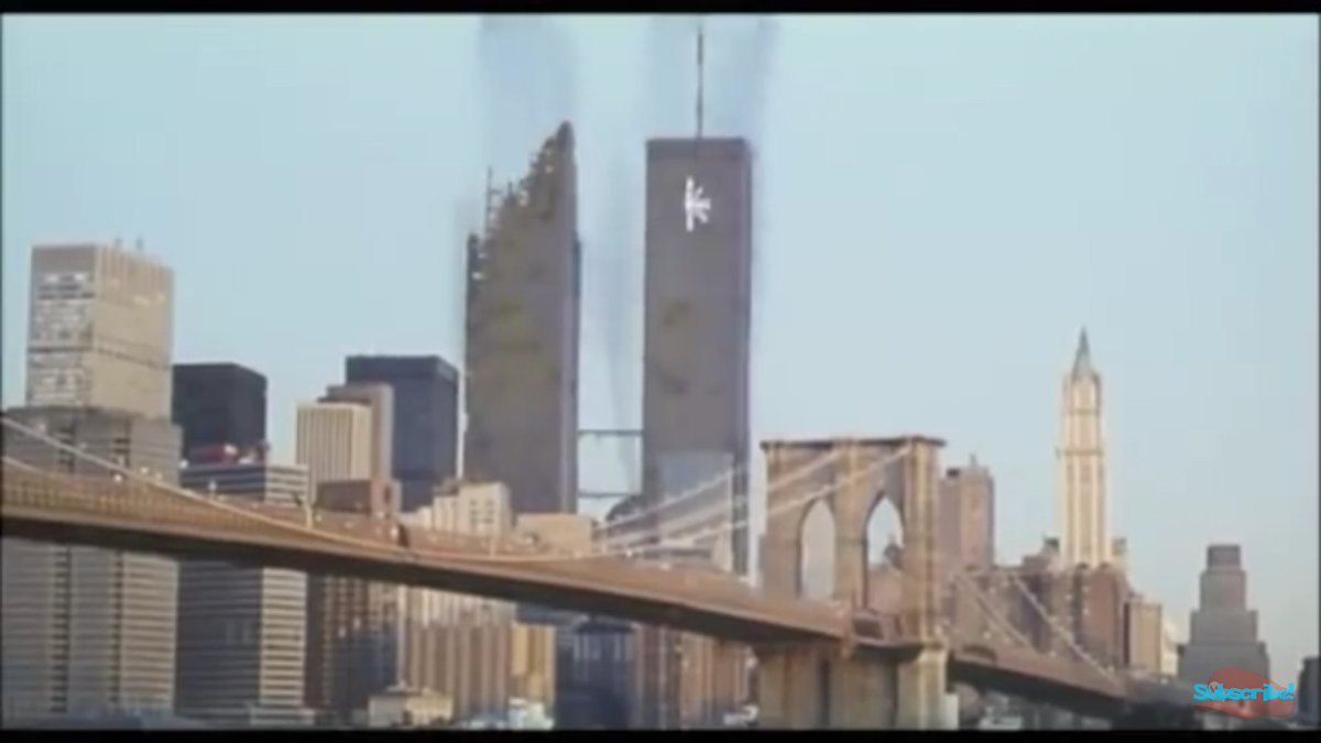 pablo_pirueta's tweet image. This image appears in mario bros movie in 1993... could be a conspiracy but... #predictiveprograming ??