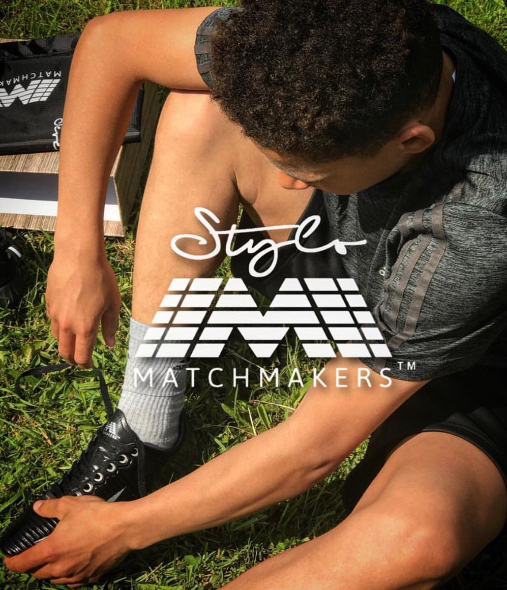 SoundElevenStef's tweet photo. Follow the official @stylo_matchmakers on Instagram #stylomatchmakers #british #specialist #proboots #blackboots #soccershoes #classics https://t.co/jjAMItkUXo