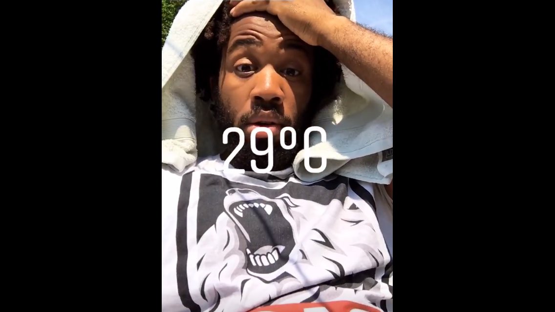 rope_rage's tweet photo. This heat got me like...
#london #summerinlondon https://t.co/ymDPRAxSZG