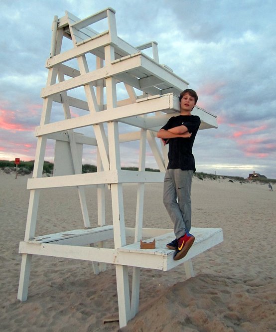 KatherineCHE's tweet photo. My favorite guy on a favorite Beach at a favorite time of day. 💖  #Hamptons #lifeguardstand #Beach #sunset #proudmama #InTheHamptons #EastHa https://t.co/jqhadDFZsl