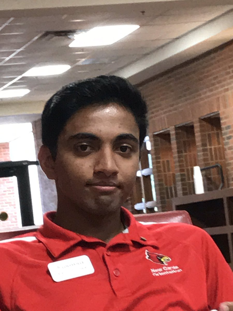 hannah_hotdogs's tweet photo. The face of a ~F A K E~ friend https://t.co/ErL6Y5LRIu