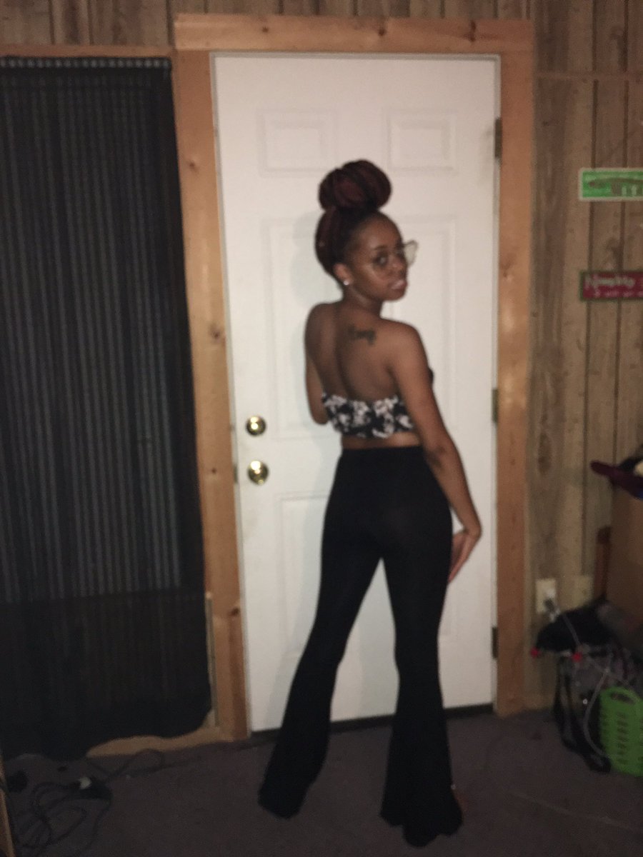 _kellieeeee's tweet photo. #CatchingPlays was litty last night 🤘🏽🔥 https://t.co/cFB56JeDwe