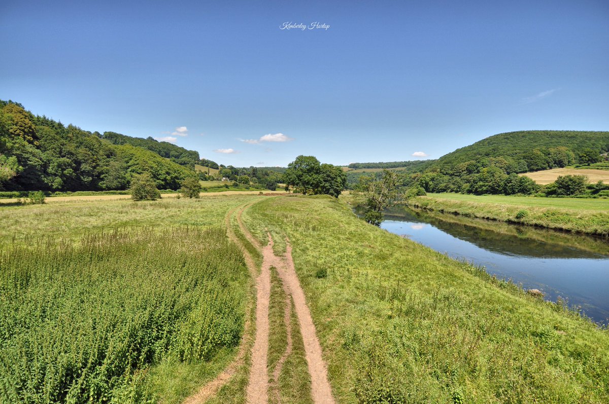 HortopHortop's tweet photo. #Wales is truly beautiful!
A few pics taken today of the glorious countryside in the Wye Valley #Monmouthshire 🌳🌿👍🏼 https://t.co/3gc3A119bj