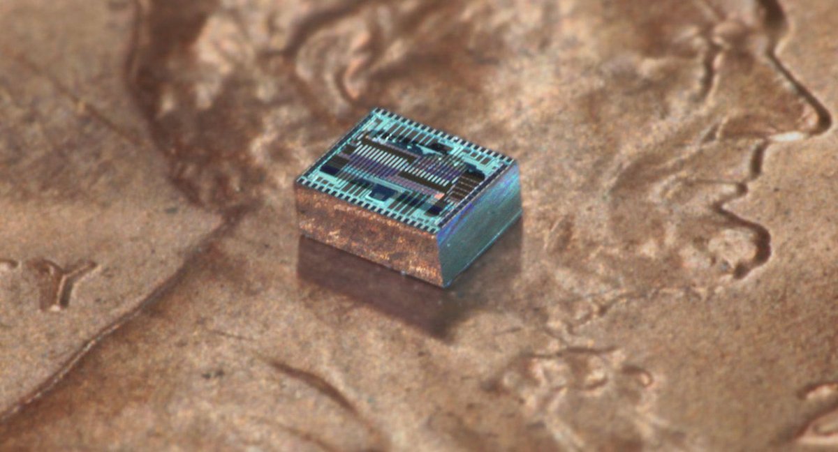 WeAreTHIRD's tweet photo. Tiny, Lens-Free Camera Could Hide in Clothes, Glasses https://t.co/5SI83cC1x1 https://t.co/8OCIfiIQEP