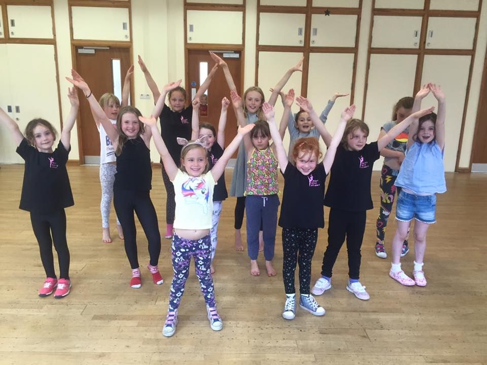 This weekend's <a href="/levymarket/">Levenshulme Market</a> has a very special treat in store...LIVE dance performances from the talented youngsters at <a href="/dance_madeley/">Madeley Dance</a>!