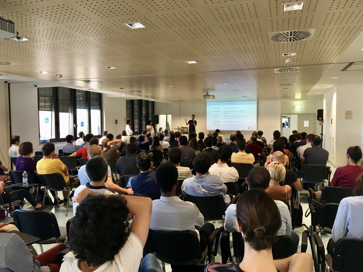 CodemotionIT's tweet image. Tutti al #meetup #AperiTech di #MachineLearningRoma con #Codemotion in @EnLabs dedicato alle ultime frontiere dell&apos;intelligenza artificiale!