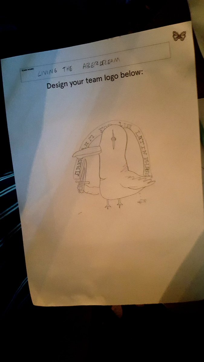 GraysComDes's tweet photo. Living the Aberdream at @BrandOpus pub quiz. Logo design by Steven Affleck #NewBlood17 https://t.co/PxLoBxFoKK
