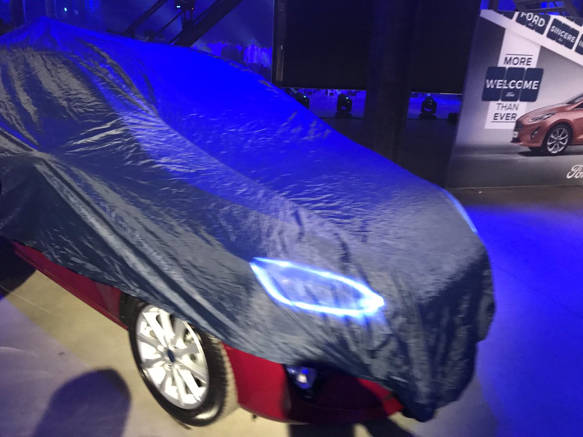 fordverkoper's tweet photo. Gisteren en vandaag Mooie #introductie #newfordfiesta @ford @Sugar_City #bestinclass https://t.co/8b78uNEavc