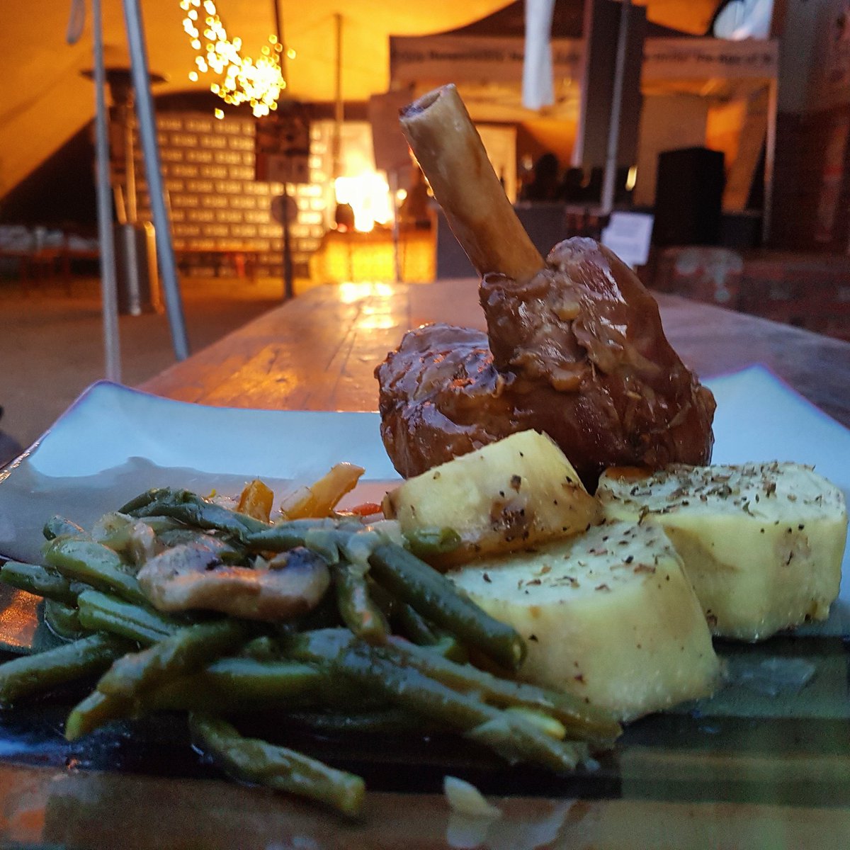 If you're looking for a place to meet, eat and drink, head over to <a href="/TheEdgeNAF/">The Edge at NAF 2018</a>. They are also serving lamb shank this evening!

#NAF17