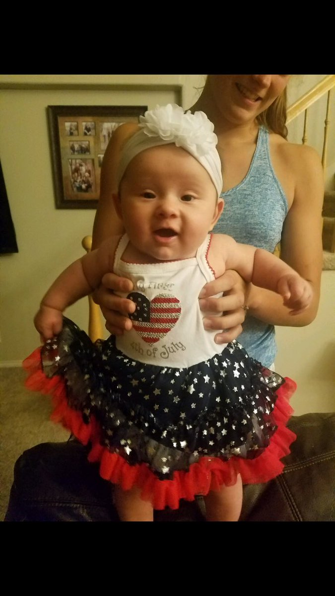 SHES SO CUTE I WISH I WAS HOME TO HUG HER😭❤️