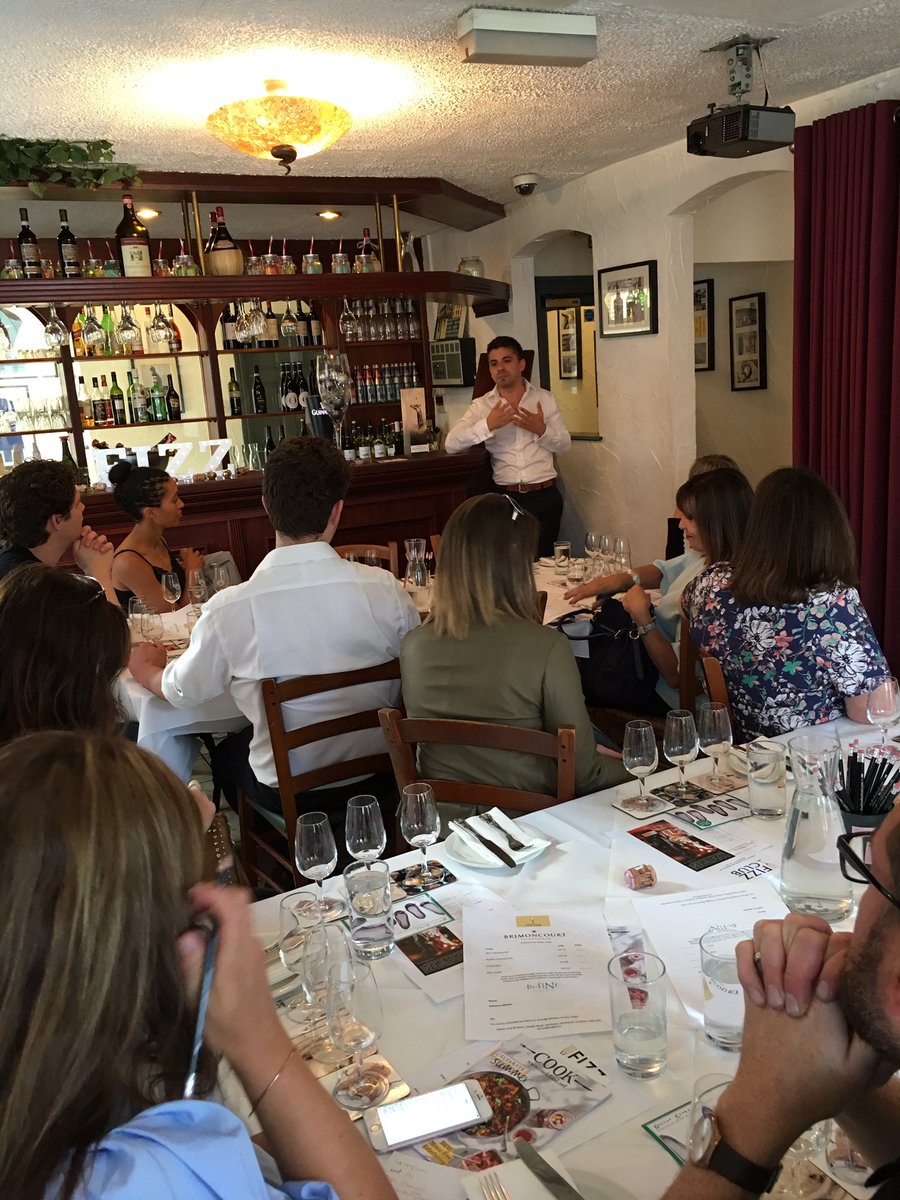 And we're off! <a href="/Brimoncourt/">BRIMONCOURT</a> <a href="/DanilosPizzeria/">DanilosPizzeria</a> #fizzclub #fizz
