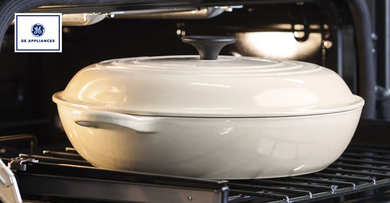 applcenter's tweet photo. Check out the four cooking pans you actually need from @GE_Appliances. https://t.co/4CZo9te1iA https://t.co/ZiLHgzfUP5