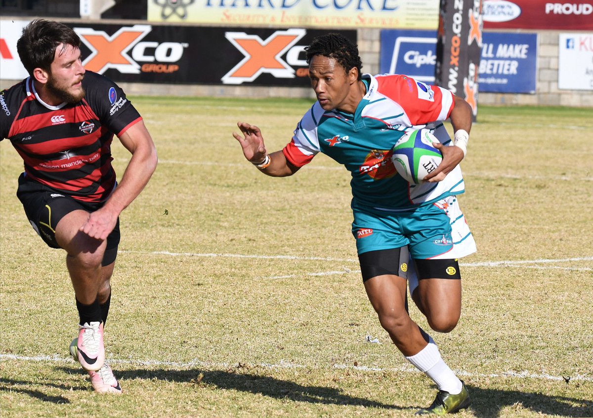 GriquasRugby's tweet photo. Action at Tafel Lager Park, Kimberley this past weekend !!
#TafelLagerGriquas vs #EPKings
Quarter Final
#TafelLagerGriekwas
@rugbychallenge https://t.co/KihCrzygZL