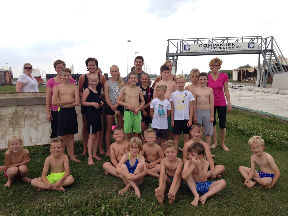 Supermiddag gehad bij <a href="/Flevonice/">Flevonice</a> met bijna 50 kids en hun ouders!