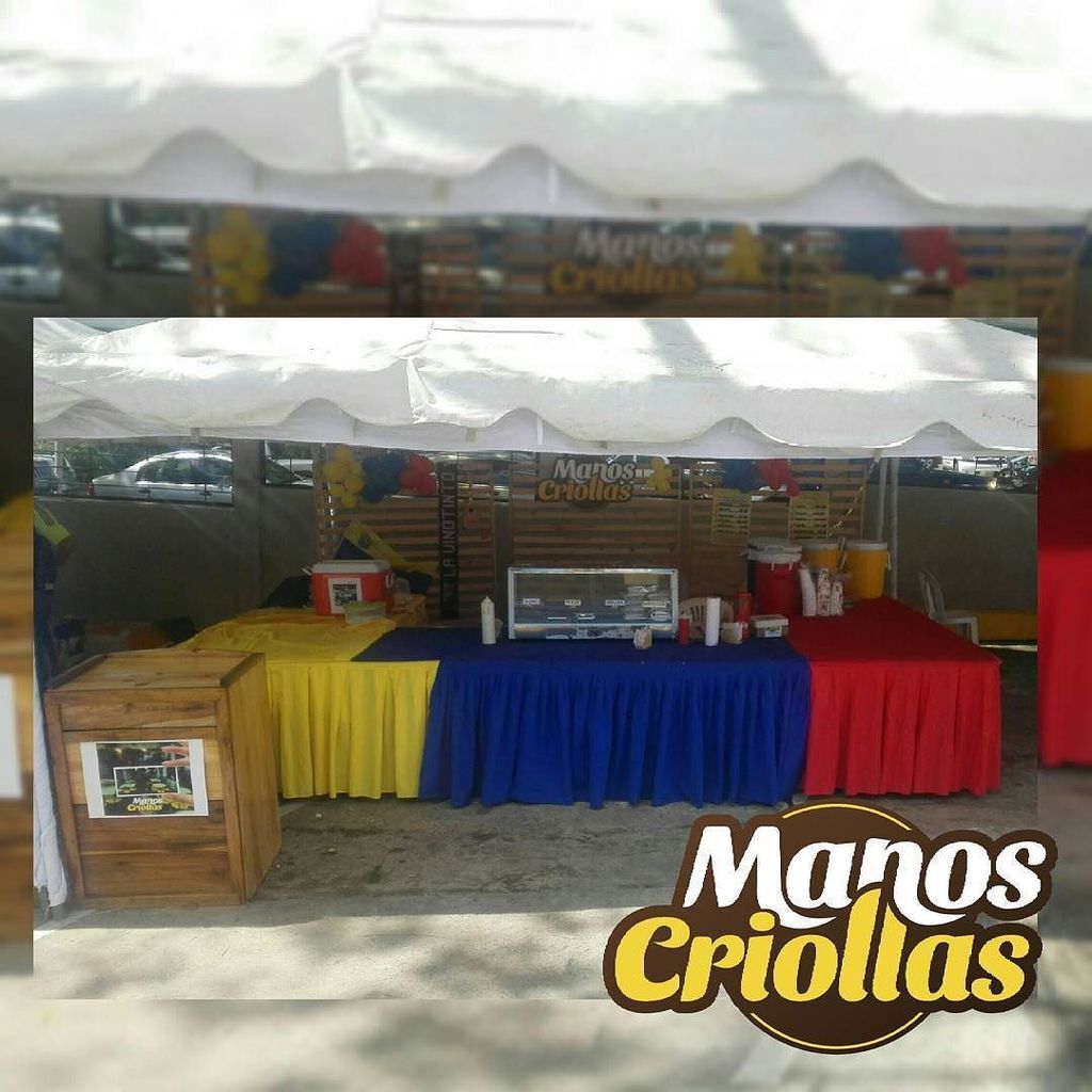 manoscriollasca's tweet photo. 🌽 Te invitamos a disfrutar del torneo juvenil de fútbol en el estadio nuevo @accdminerosdeg 
Te esperamos en nuestro stand 🏃🏃🏃🏃 #Hallacas
#… https://t.co/MD3zeysVRD