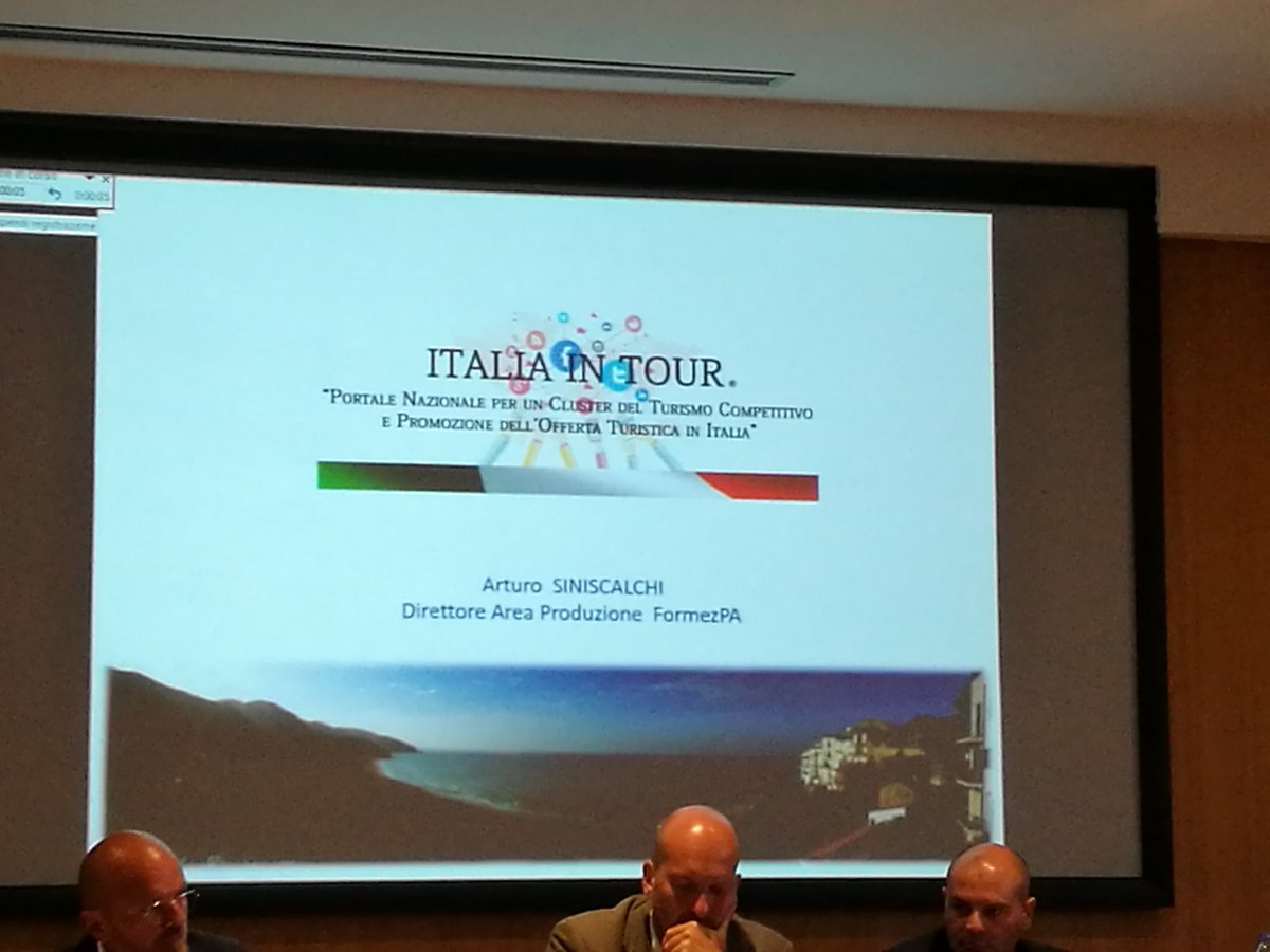 Intervento di Arturo Siniscalchi ad #iDigitalTourism per la sistematizzazione  delle informazioni per dei dati certi