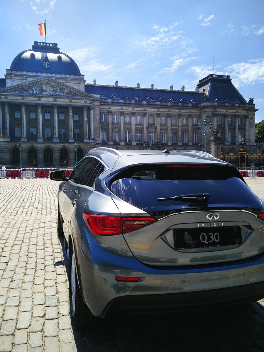 INFINITIBXL's tweet photo. Join us at #theroyalbreak for the #Ommegang We'll be there till Saturday with @EMLBELUX #ommegang2017 #afterwork https://t.co/kWKXsc5rMj