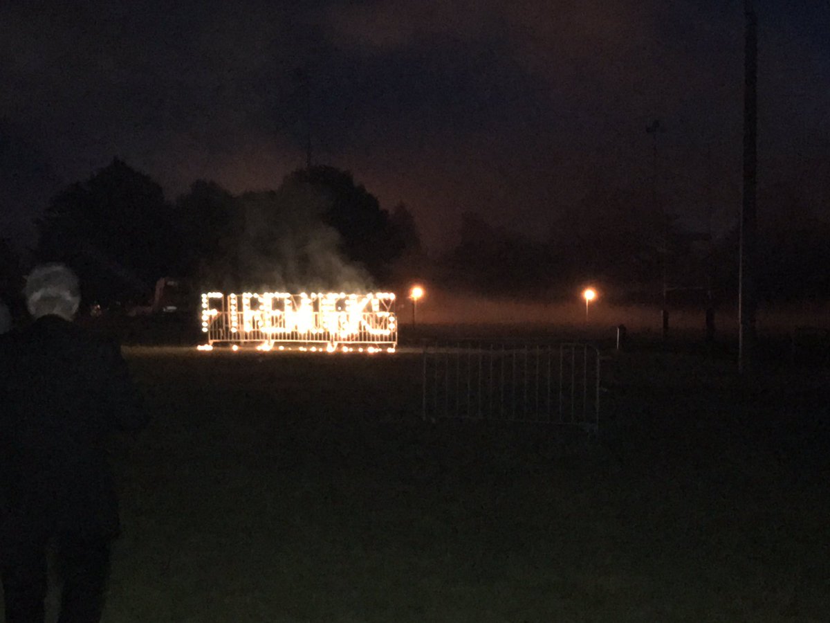 4/07- Inauguration de Fireworks à Rillieux en présence de M. Lefaou et de M. Vincendet Maire de Rillieux la pape un projet SAA et DCB int.