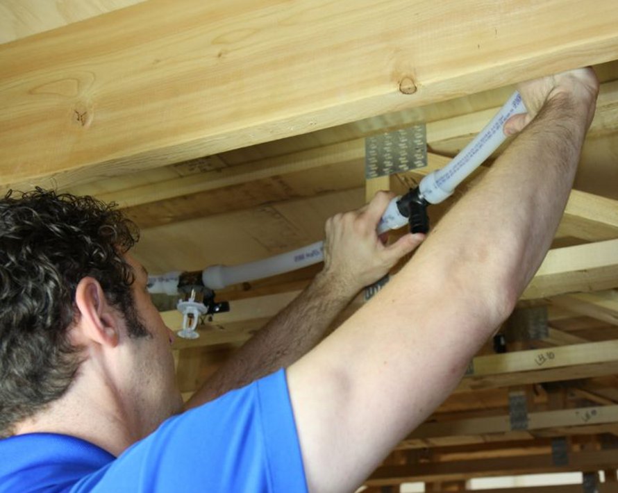 uponor's tweet photo. 3 things #plumbers should know about water meters and fire sprinklers https://t.co/Lgi71MpV6V #PEX #PEXtalk https://t.co/3JY2TggYMi