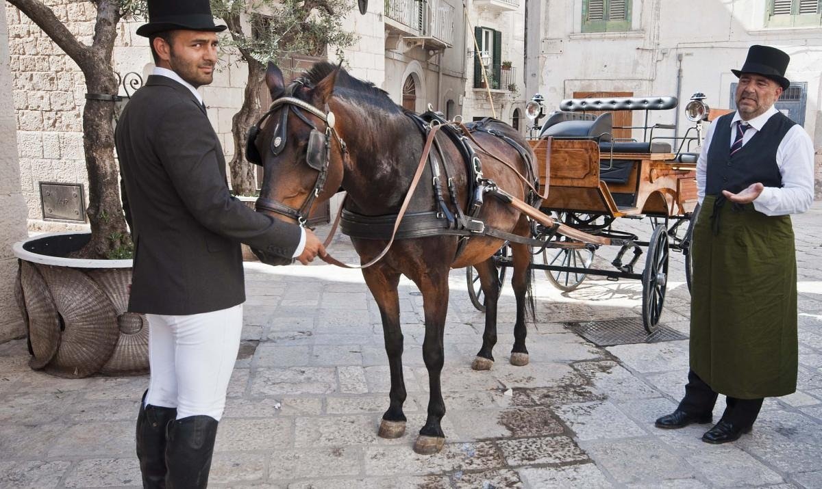 You can be in good company of the Pickwick Club. Of course it is #Apulia ;-) #romance #author #actor #actress #lifestyle #relaxing #poet