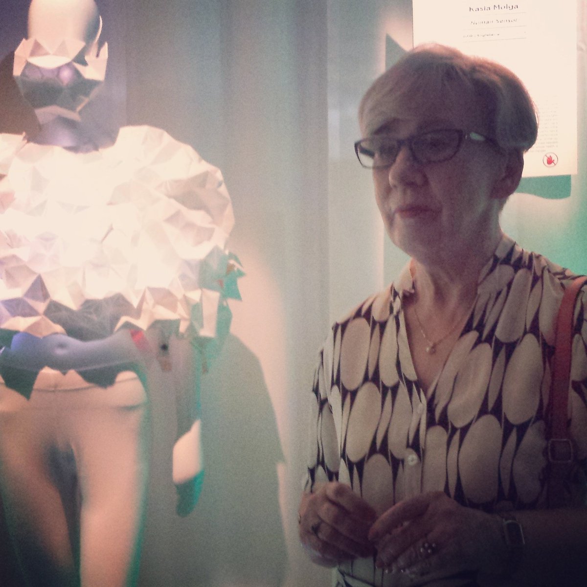 olygamy's tweet image. highlight for me is my mom next to my piece :) #humansensor #LFFTF2017 @gaitelyrique_en