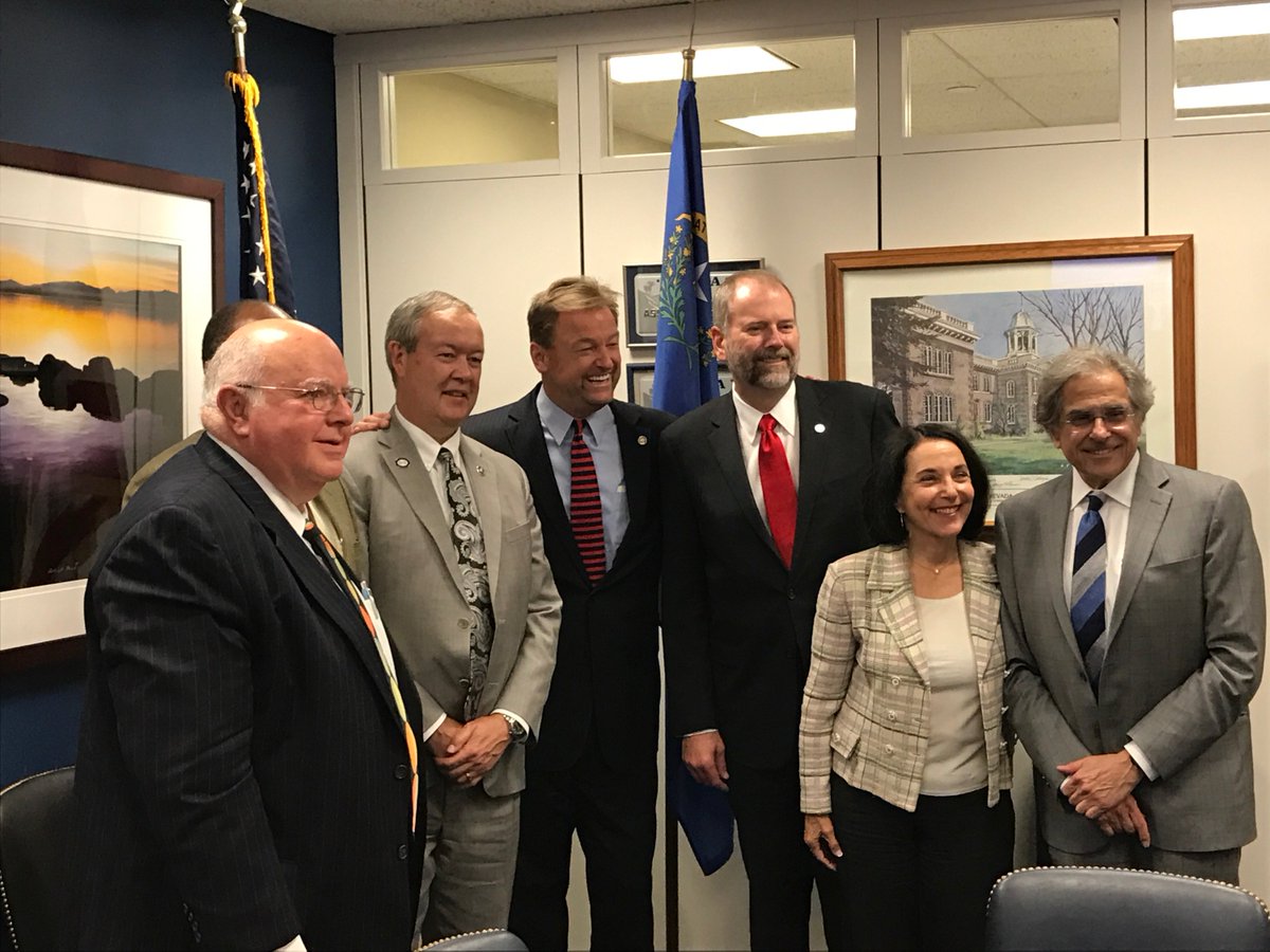 APApsychiatric's tweet image. Leadership from 6 organizations, including past pres @ReneeBinderMD, meet with @SenDeanHeller re: harmful #HealthcareBill. #Docs4Coverage