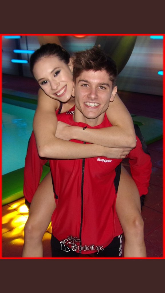 SofiaOr12631719's tweet photo. @clubcombatearg @candumeza2 Esta es mi foto favorita son Hermosos, los amo😍❤️ https://t.co/N8eYc0juxR
