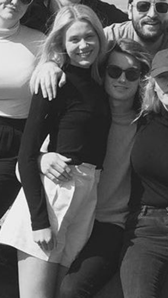 postbadnoorhelm's tweet photo. they are so beautiful. https://t.co/ziS2XYWsLv