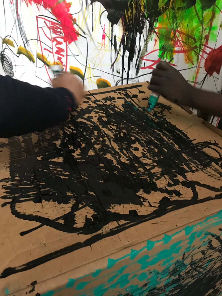 ProjectArtWorks's tweet photo. Amazing collaboration with @AutographABP awareness raising session with #ickburghschool #Hackney as part of #explorersproject https://t.co/kVscczzRKs