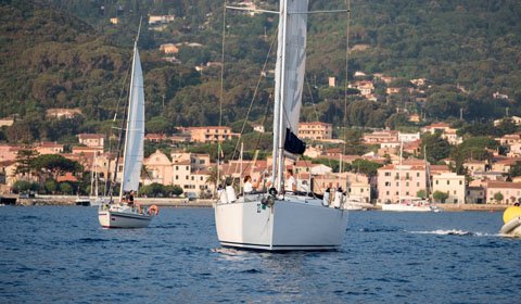 NauticaReport's tweet photo. Appena #conclusa l’#edizione2017 di #Elbable, chi sono i vincitori @CalaDeMedici https://t.co/8fOAb2YXOK https://t.co/CgRNPF0YCY