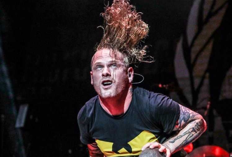Maggots Lair On Twitter Corey Taylor A 10 Nejoblibenejsich