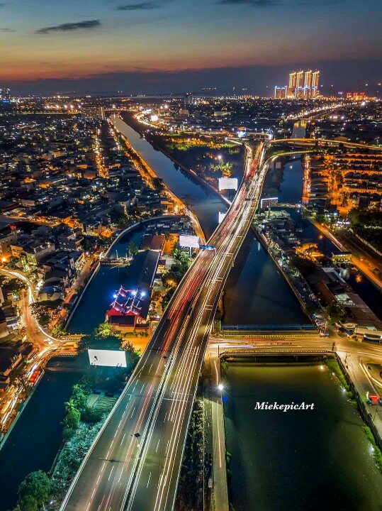 Happy 51st birthday, Pak Ahok! The Universe bless you. This is Kalijodo recent night look that will always be remembered. #HBDAhok51